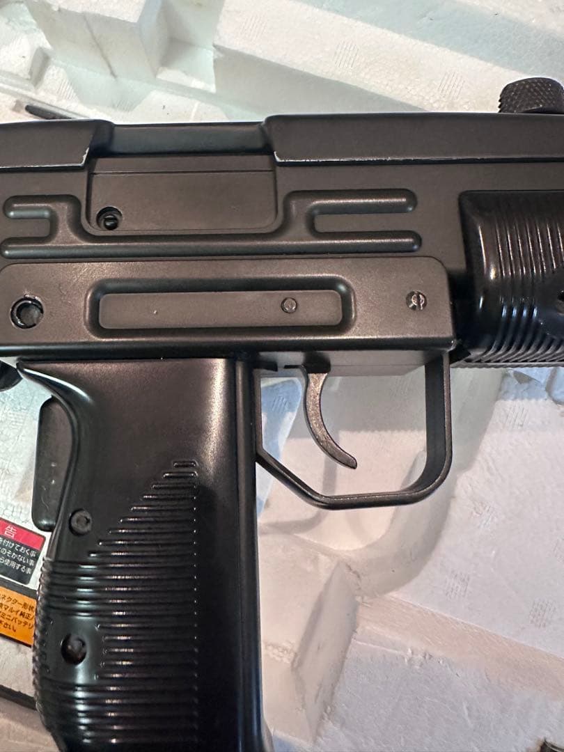 東京マルイ　UZI SMG 電動ガン　18歳以上　ジャンク　ウージー