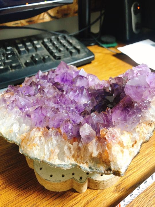 アメジスト　アメジストドーム　天然 紫水晶 宝石　約2Kg 石
