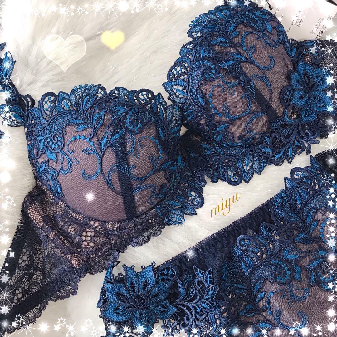 ネイビー F75 フルバックM♥️追加 オフホワイト フルバックM単品♥️