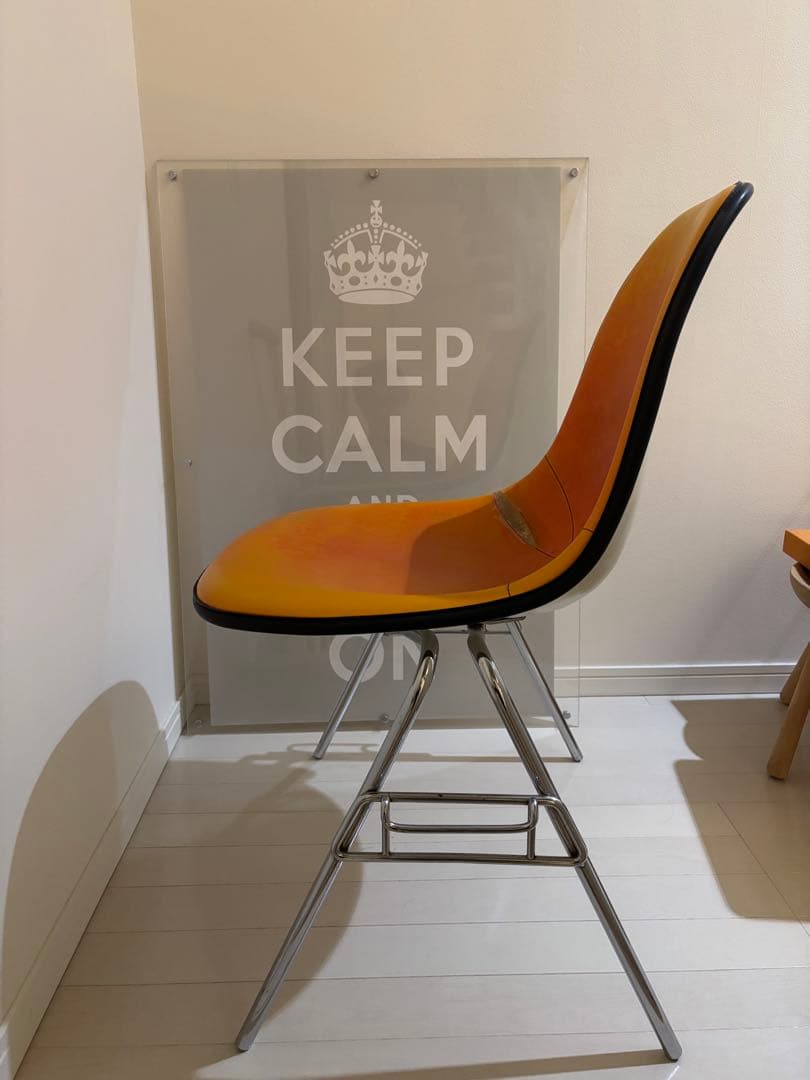 椅子 EAMES SHELL CHAIR HERMANMILLER NAUGA