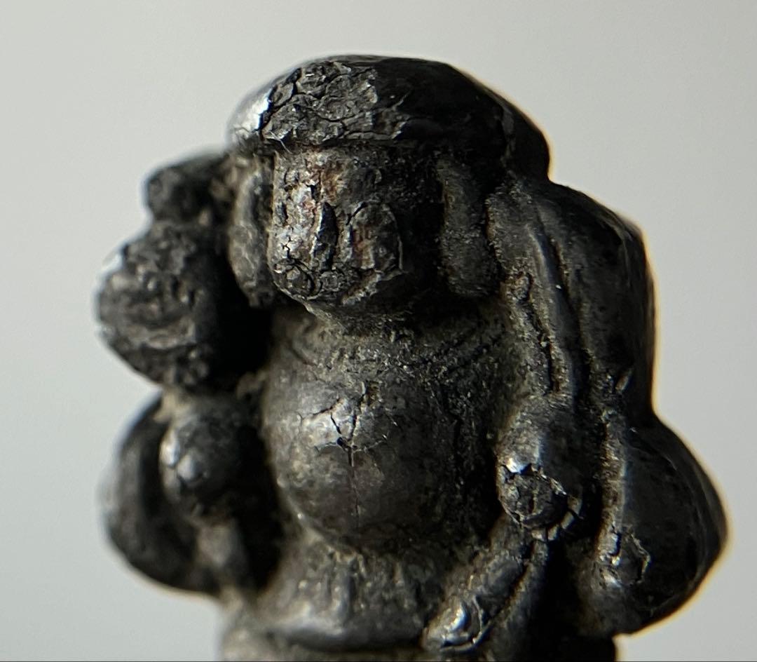 【極小豆仏 升入り大黒天 約1.3㎝ 江戸後期〜明治初期頃】仏像骨董お守り古物