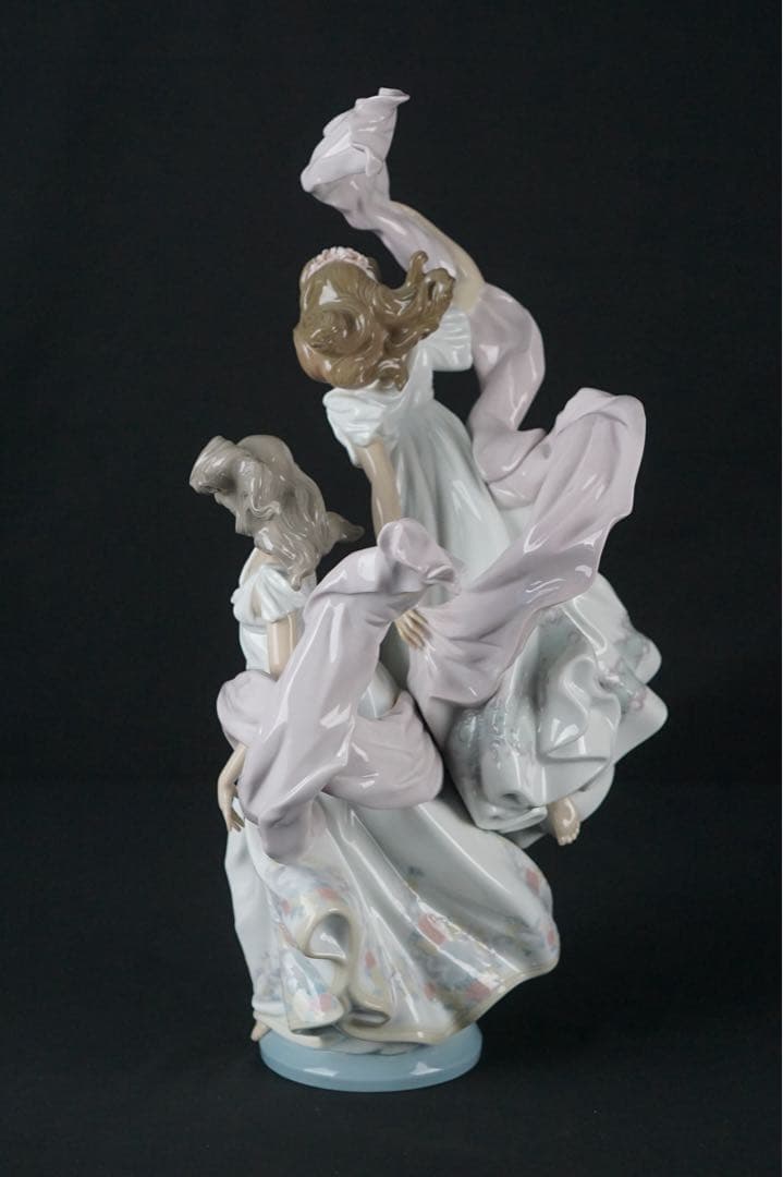 リヤドロ 「自由への賛歌」 Lladro