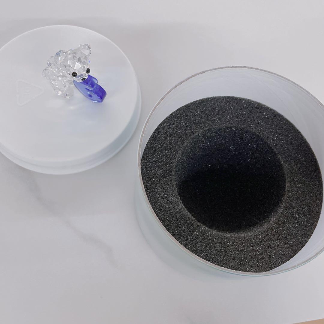 Swarovski クリスタルベアと数字6