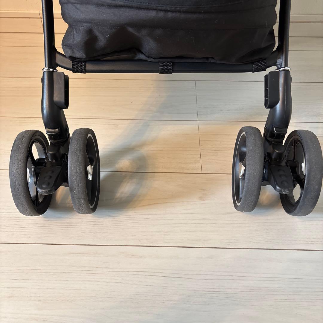 アップリカ　ラクーナクッションフリー