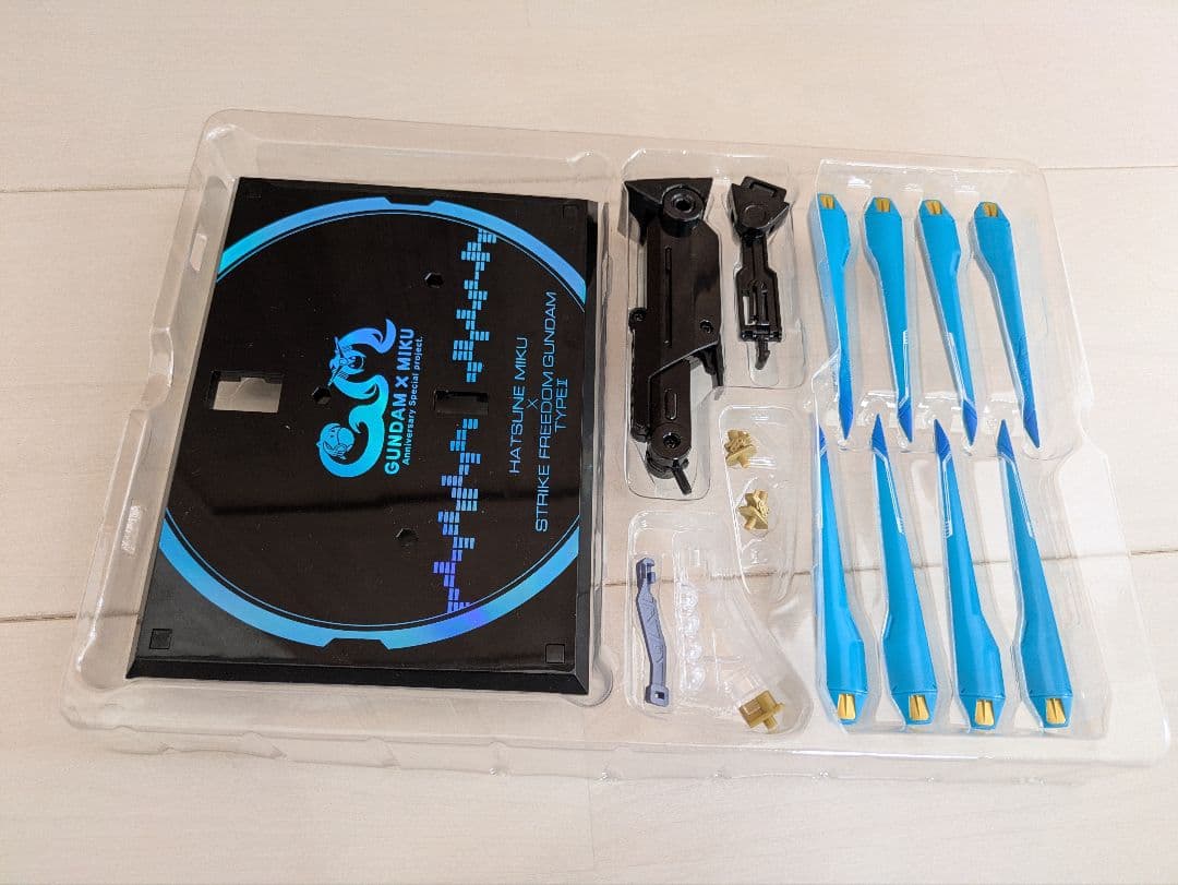 開封済L ROBOT魂 ストライクフリーダムガンダム 初音ミク Ver.