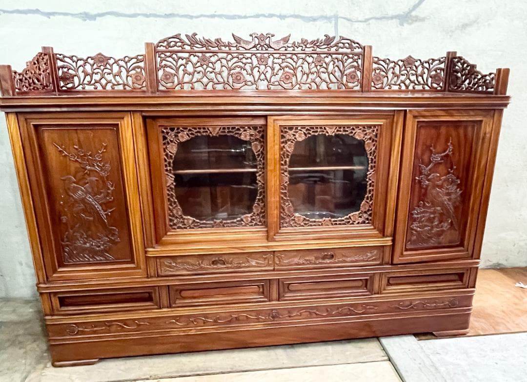 ノアさん専用【重厚天然木 無垢材】中国伝統工芸 茶箪笥・飾り棚（彫刻入り）