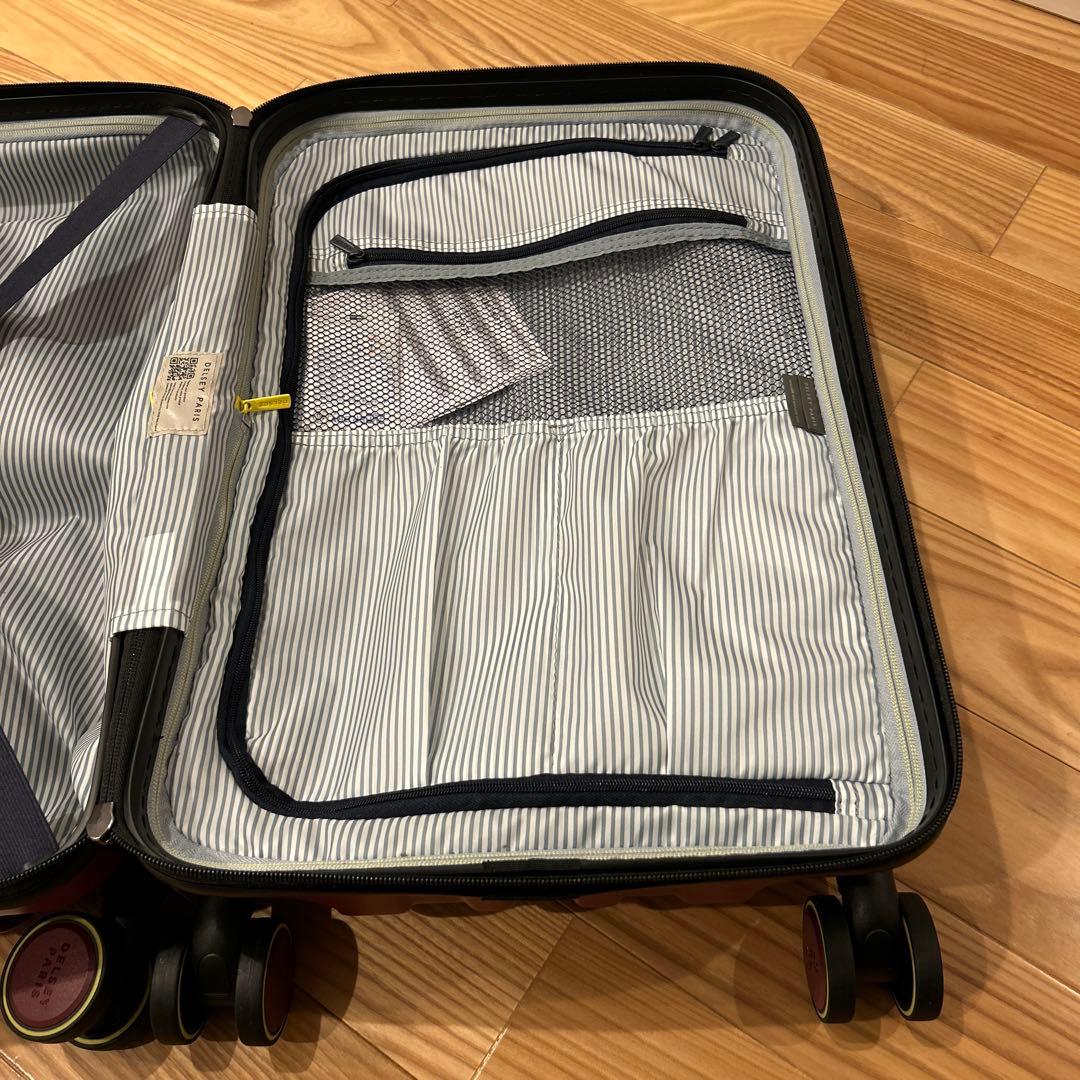 DELSEY デルセー　小型スーツケース　機内持ち込み可能　赤