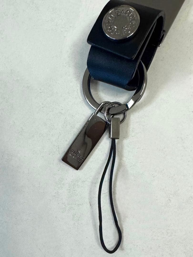 【美品】グッチ GUCCI シェリー ネックストラップ プレート キーホルダー
