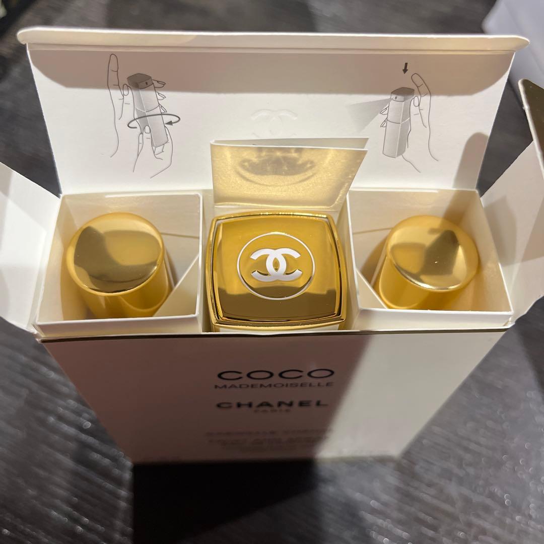 CHANEL ココ マドモワゼル ツイスト オードパルファム 箱・袋つき