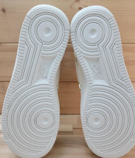 靴 Nike Women's Air Force 1 '07 LX