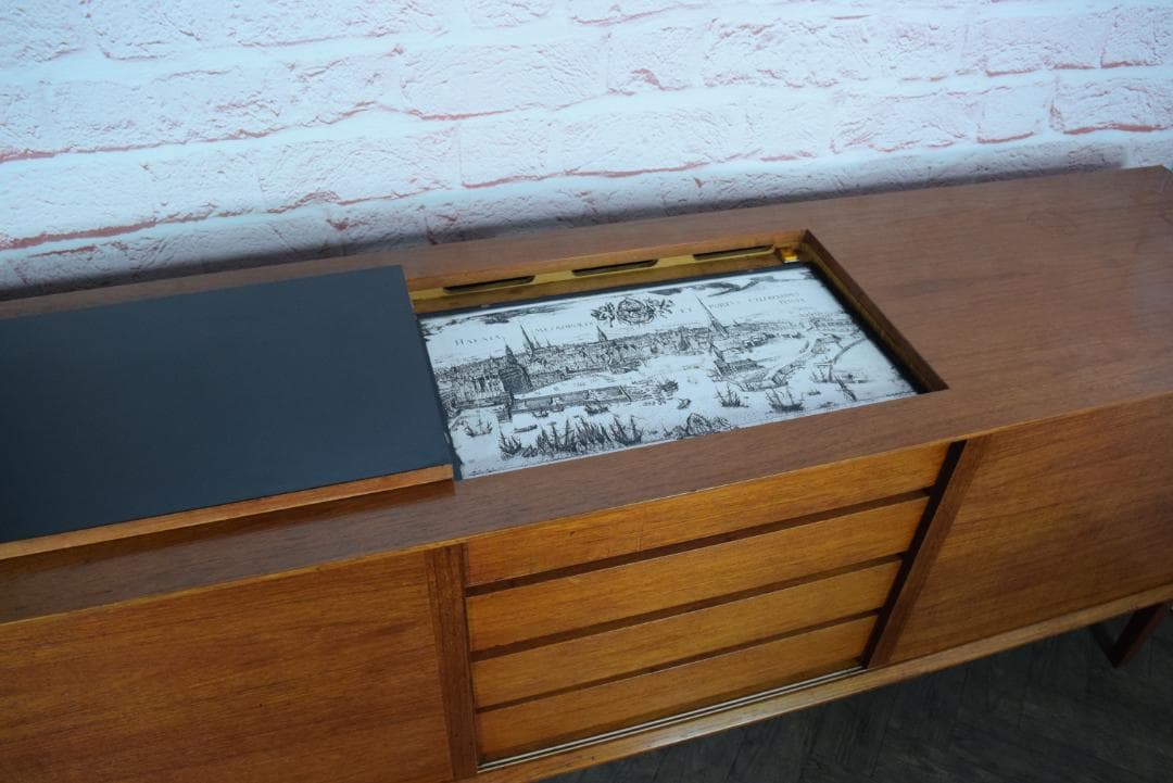 1960s Lloyd's Antiques HORNSLET サイドボード