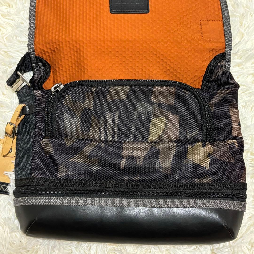 TUMI トゥミ メッセンジャーバッグ ショルダーバッグ カモフラ アルファ