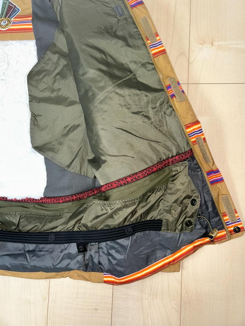 BURTON スノーボードジャケット ブラウンストライプ