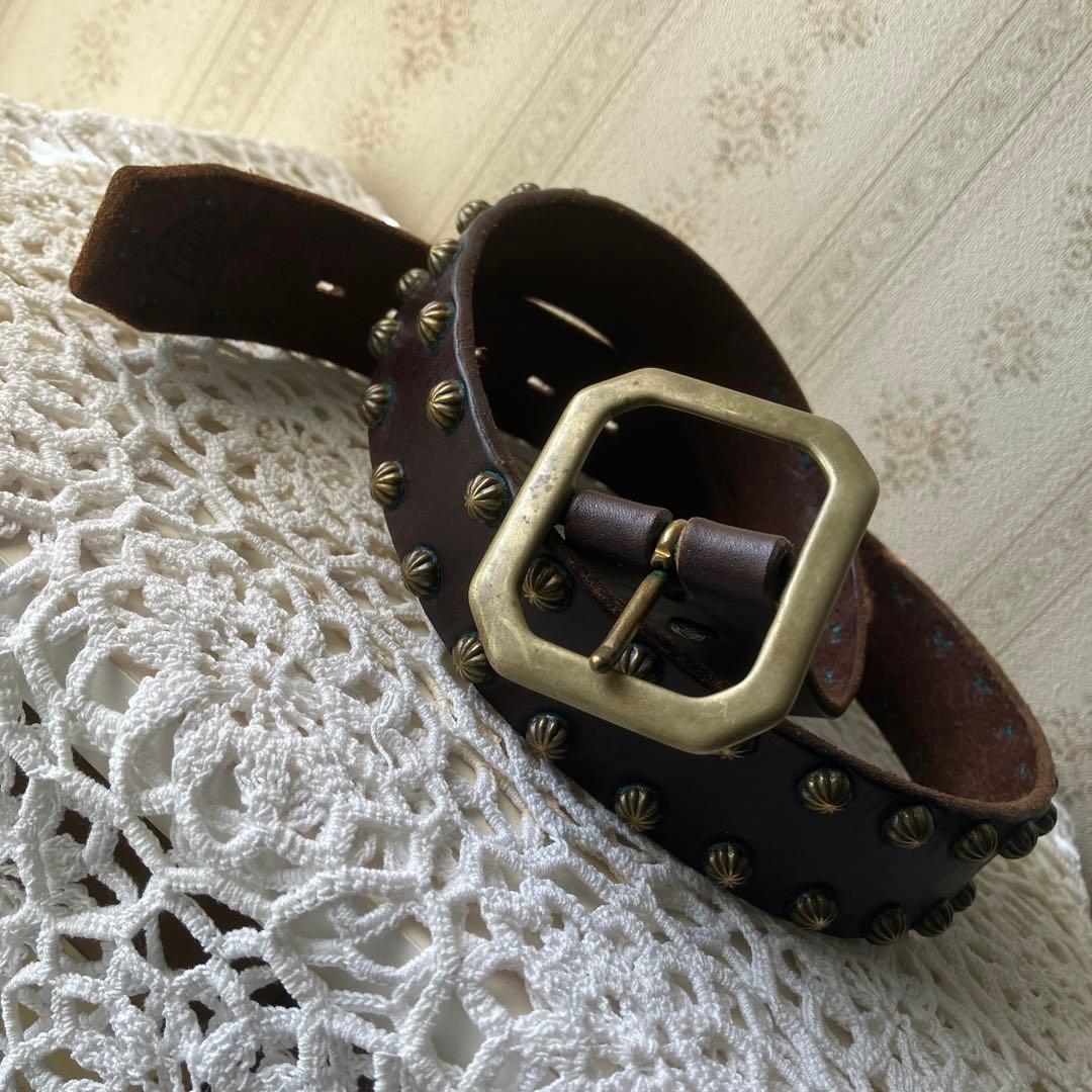 HTC ダークブラウン レザースタッズベルト32