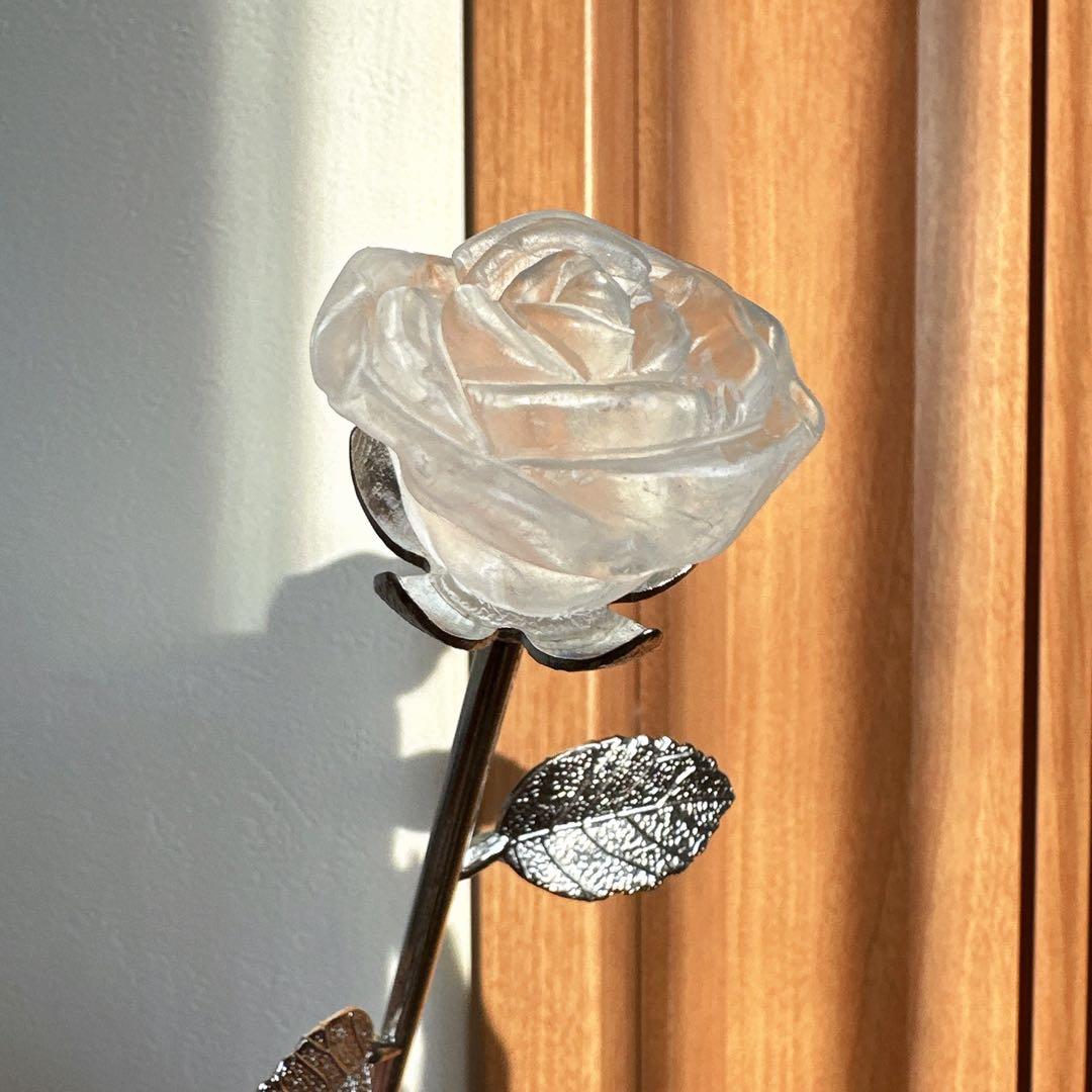 【3,850円】クリアクォーツ　水晶　薔薇　バラ　天然石①