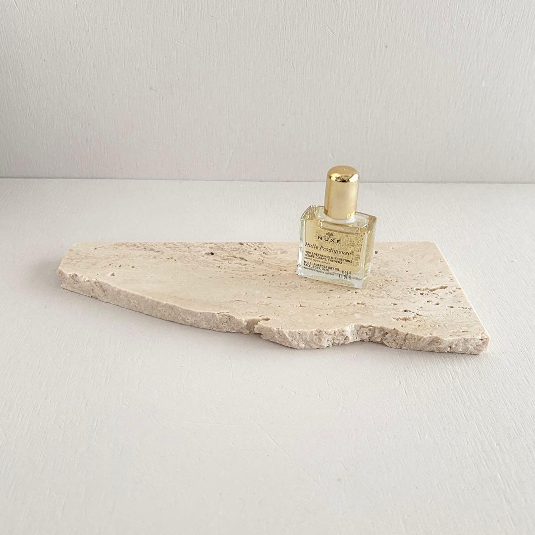 519ロマノトラバーチン（大理石端材プレート）