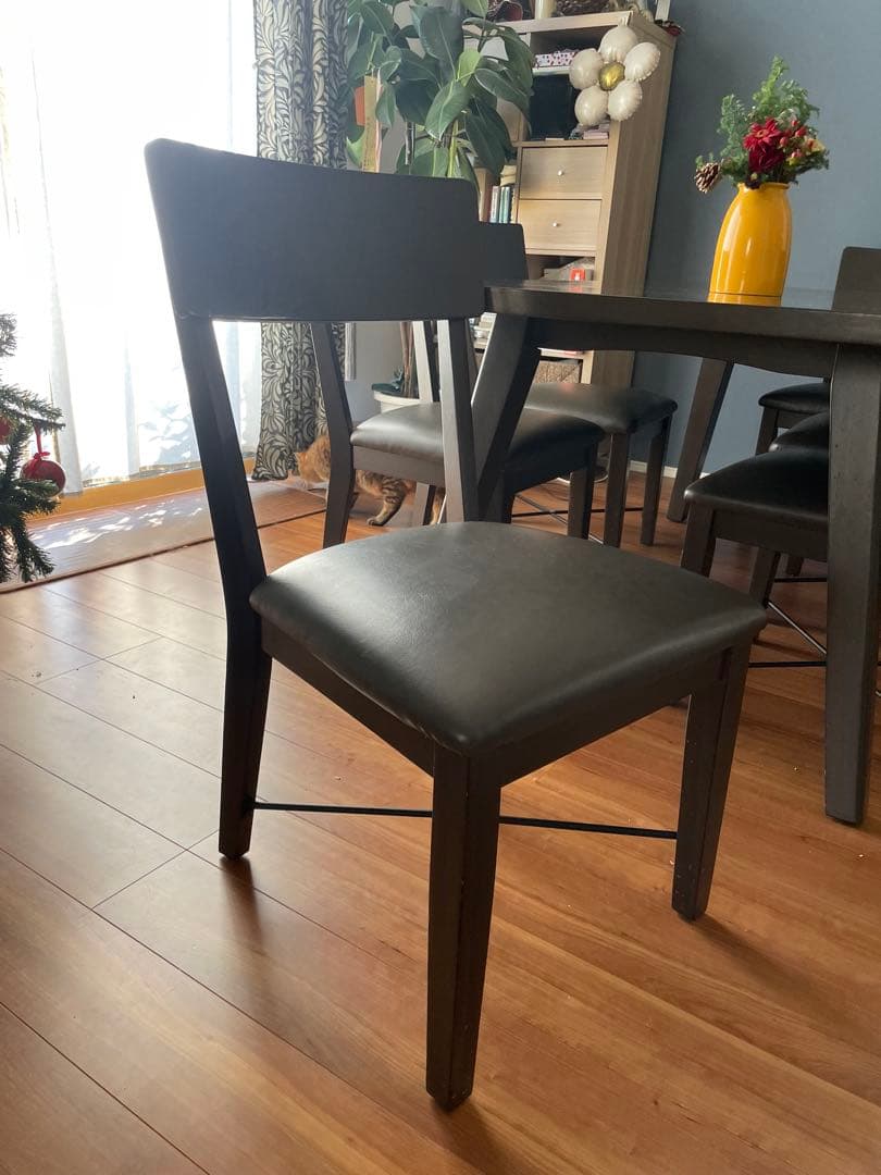 ダイニングチェア ① 1脚／6脚