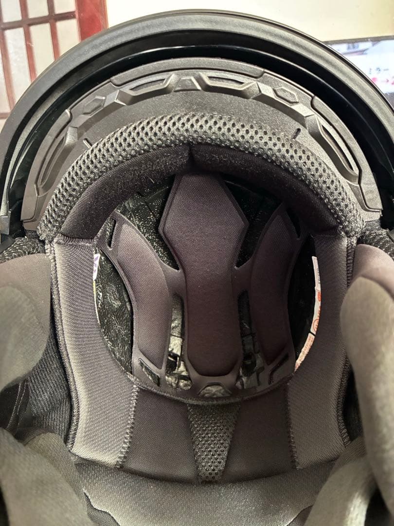 Kabuto AXEED フルフェイスヘルメット ブラック/ゴールド