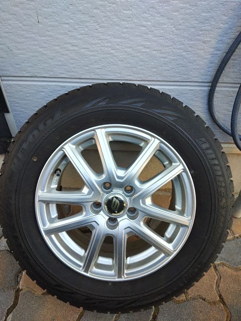 GESTONE スタッドレスタイヤ 15インチ