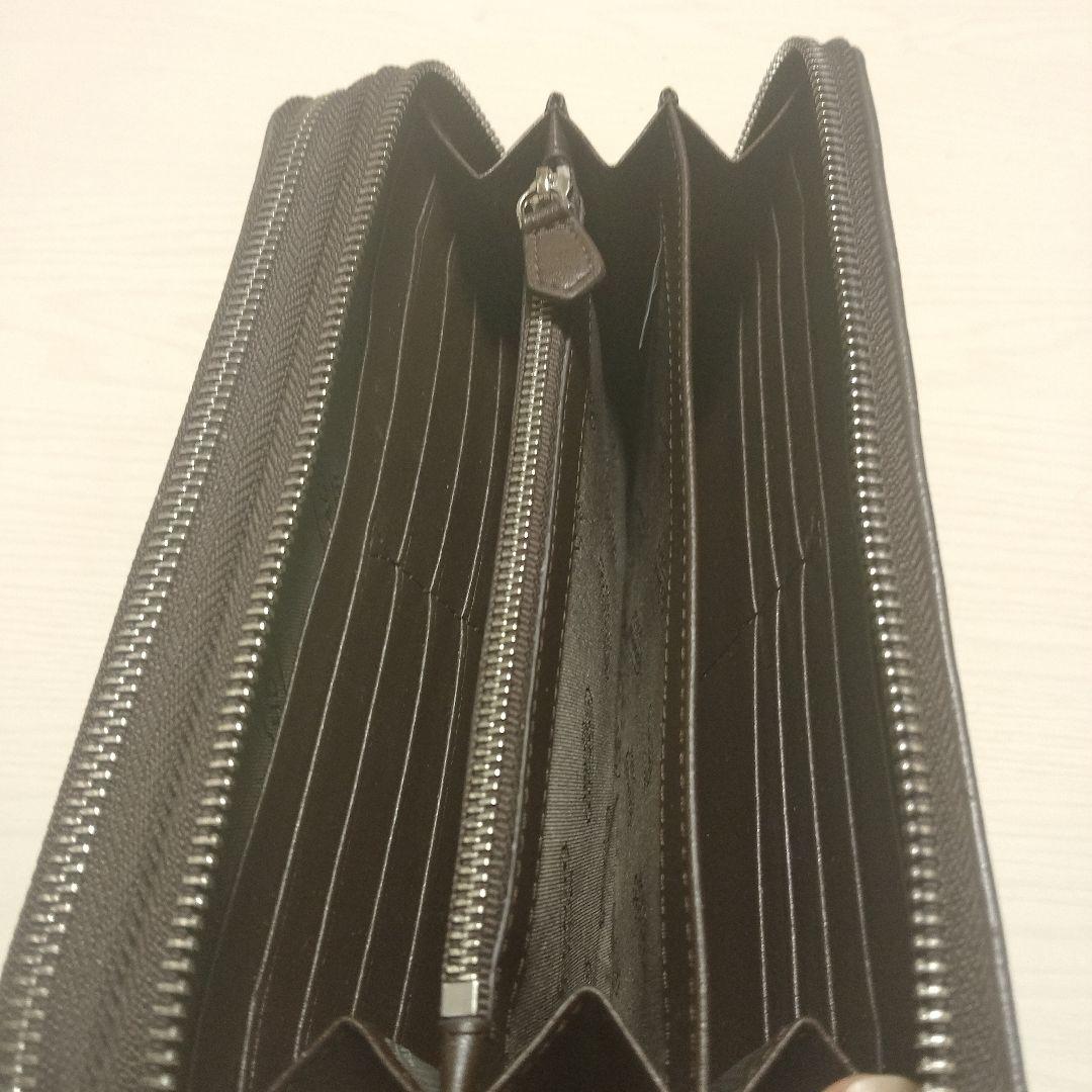 COACH長財布ダブルジッパー　綺麗です。