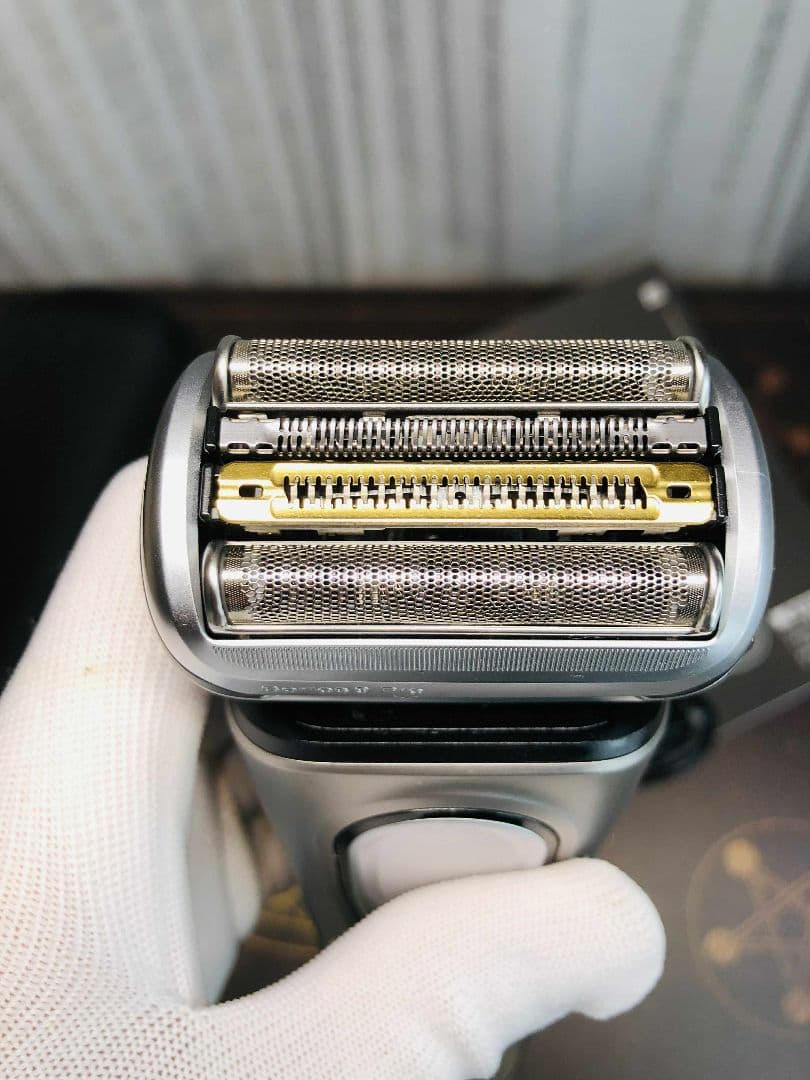 【ワンちゃん】ブラウン シリーズ9 Pro 9417ｓメンズ電気シェーバー