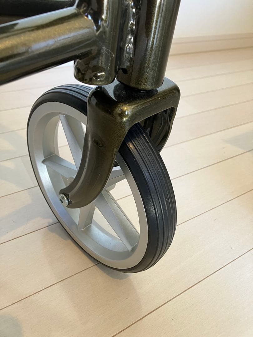 【未使用】【送料込み】トライウォーカー　TR-62 歩行器