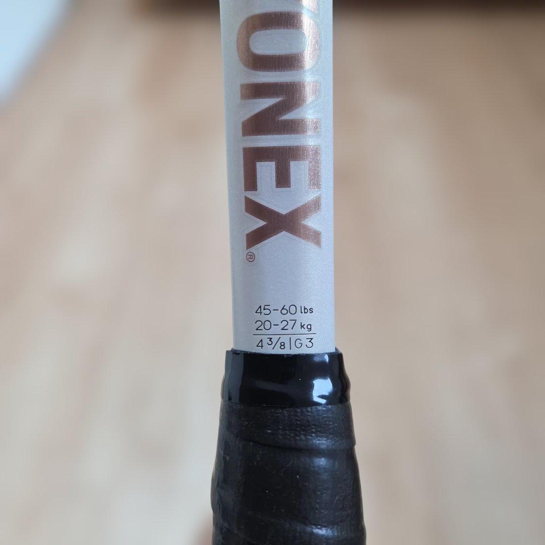【良品】YONEX VCORE 98 ブイコア98 サンドベージュG3