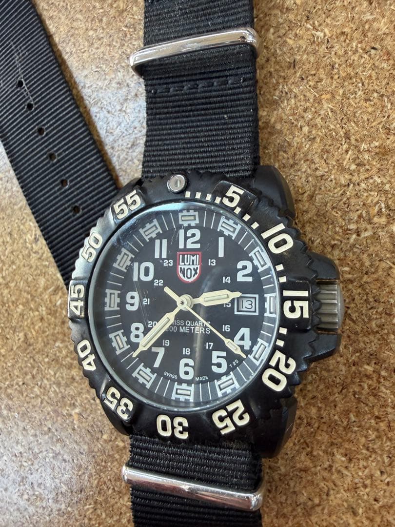 LUMINOX 300M 防水 ブラック時計