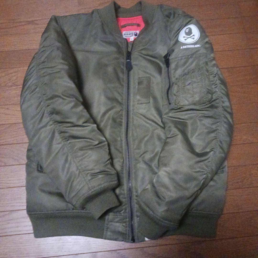 再出品！早い者勝ち【美品、送料込み】A BATHING APE MA-1タイプ