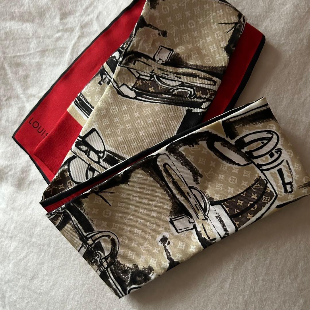 トナカイ☆　LOUIS VUITTON シルクスカーフ