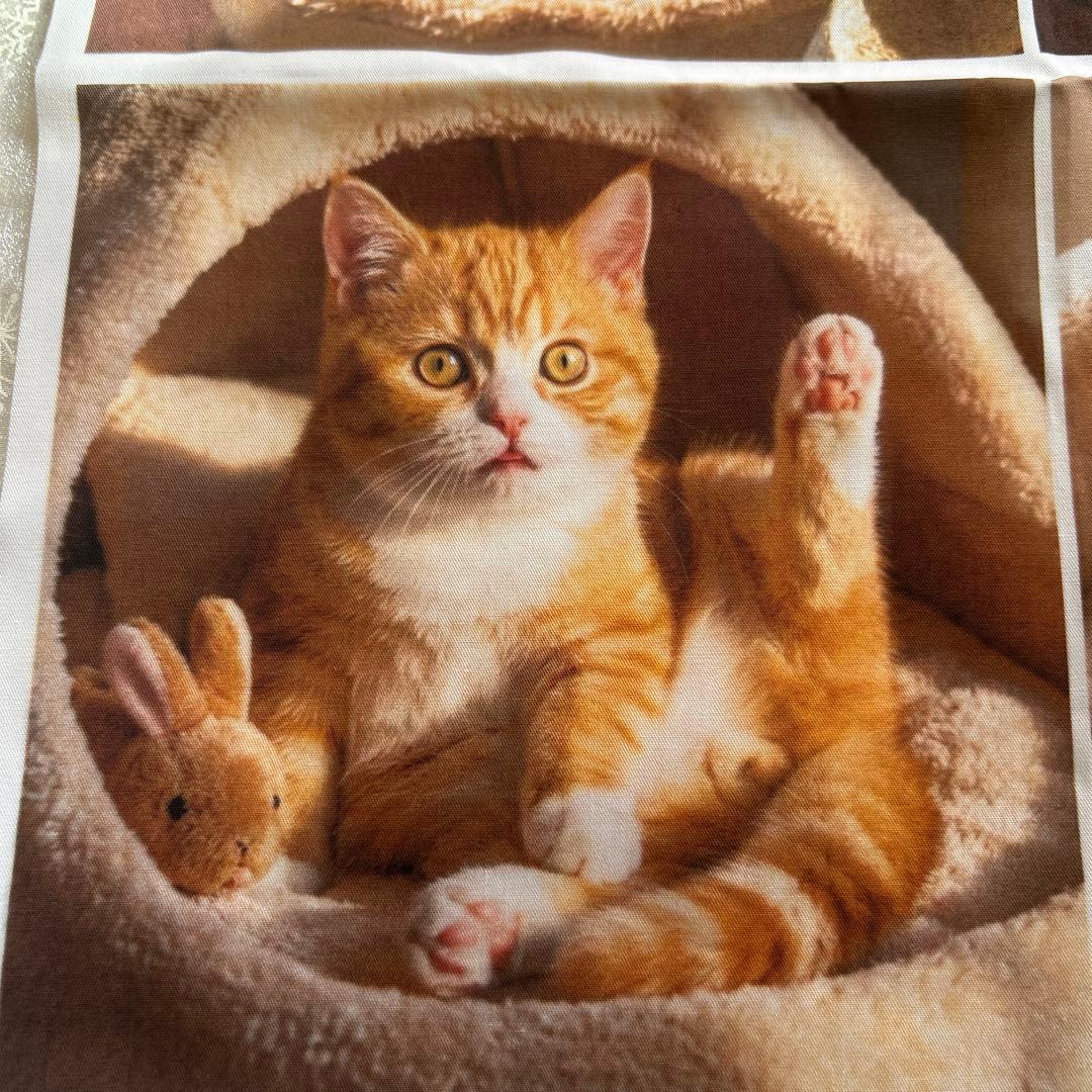 ハンドメイドオーダー受付　くつろぐ猫　パネル生地　サバトラ　キジ猫　ハンカチ
