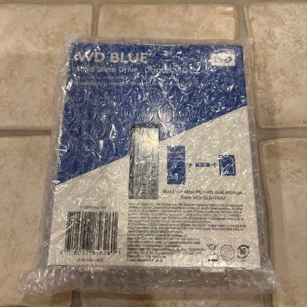 WD Blue 3D 500GB M.2 2280 SSD 新品　内蔵型SSD