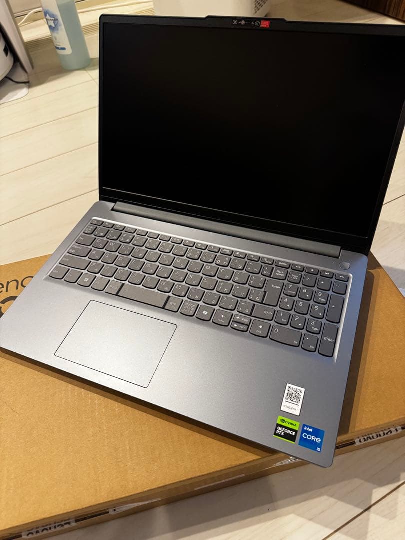 m*h様 【Lenovo】83LK007EJP LOQ Essential Ge