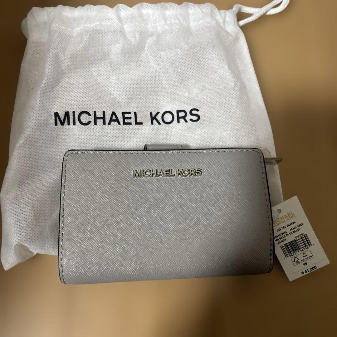 MICHAEL KORS JET SET TRAVEL 二つ折り財布