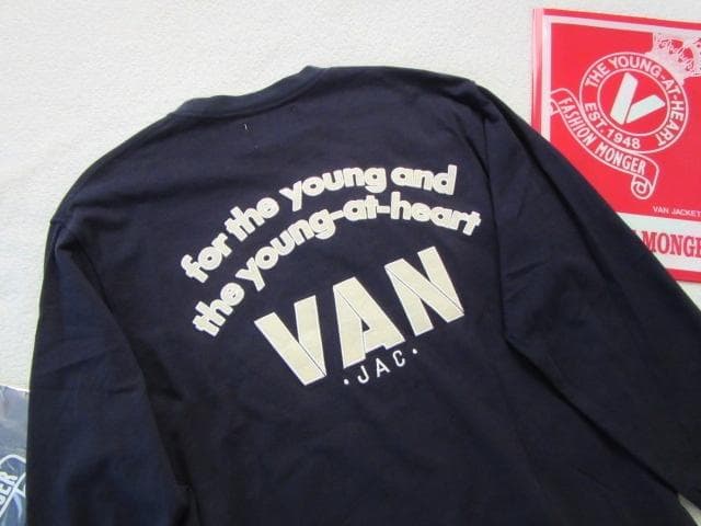 専用出品！（Ｌ）【新品】VAN JACKET　バックロゴ　長袖クルーネックシャツ