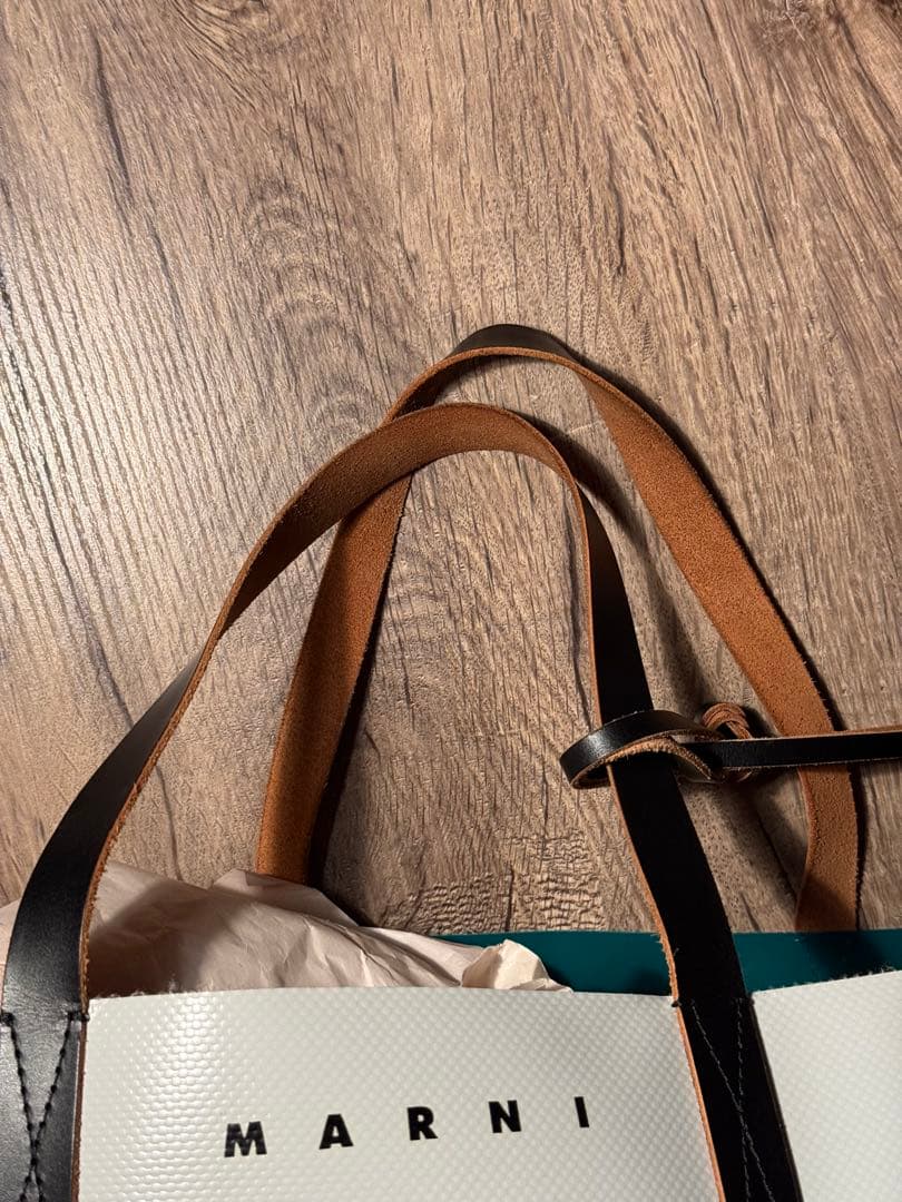 MARNI PVCトートバッグ