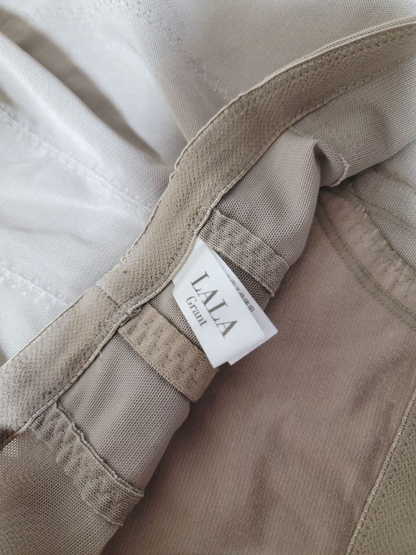 専用　　　美品　LaLa　グラント．イーワンズ　補正下着