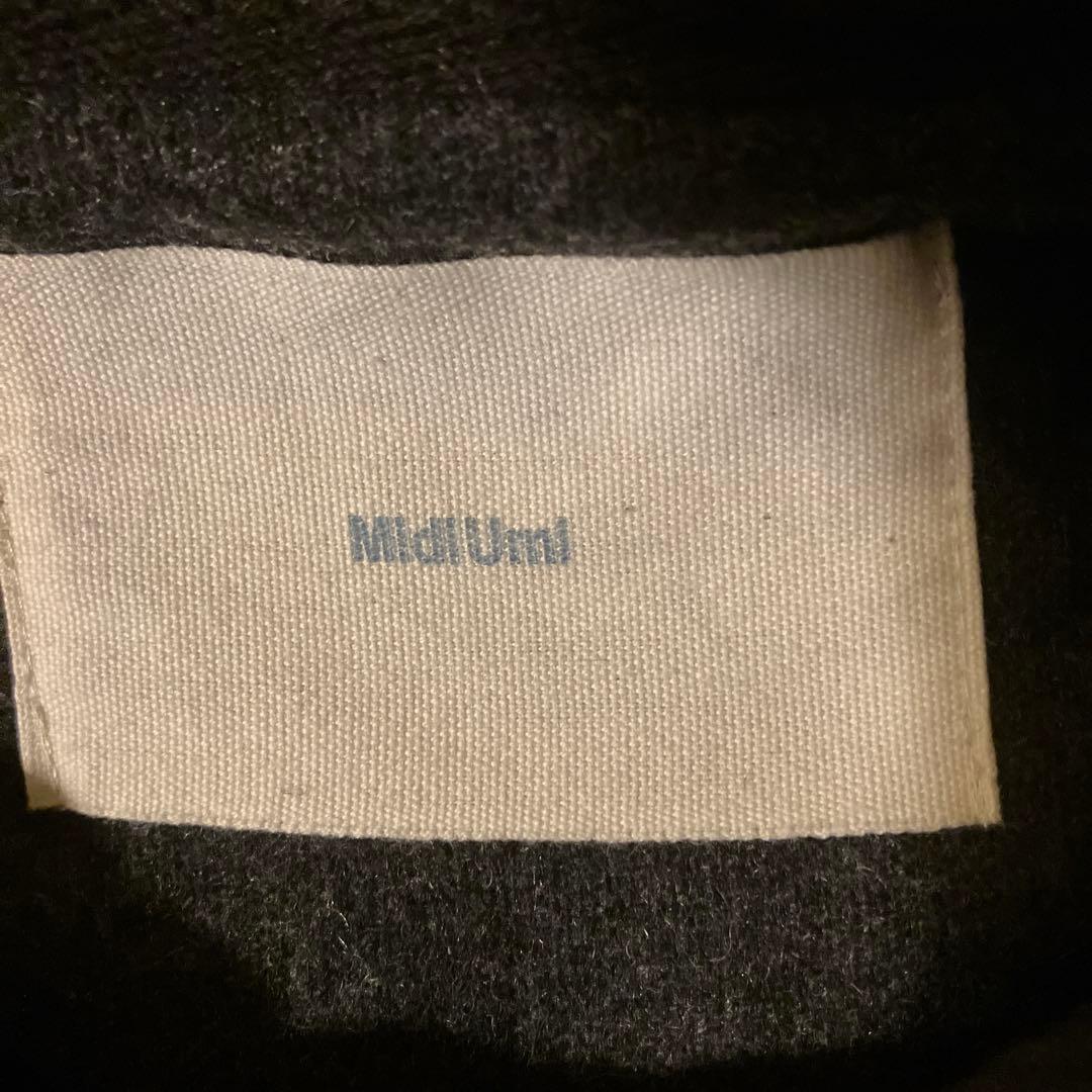 Midi Umi グレーのダッフルコート　レディース