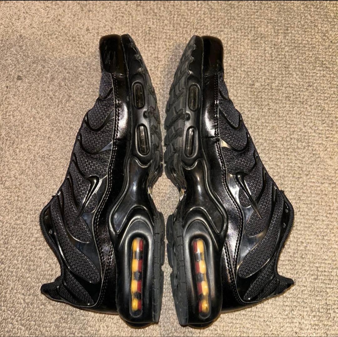 靴 Nike airmax plus \"triple black\"