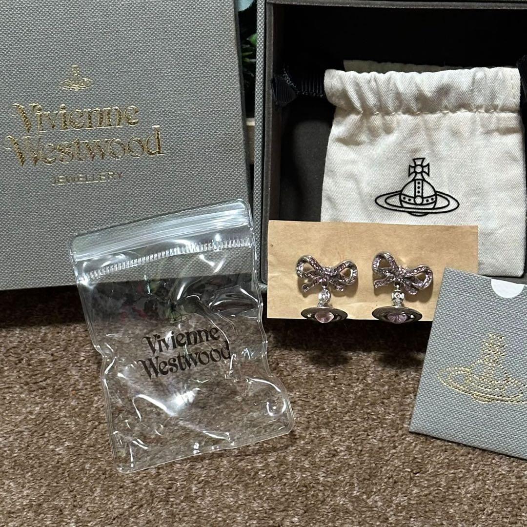 Vivienne Westwood リボン オーブ ピアス ピンク 両耳