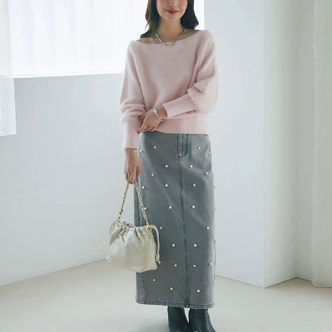 【La boutique BonBon】ヘアリーウールカシミヤ混オフショルニット