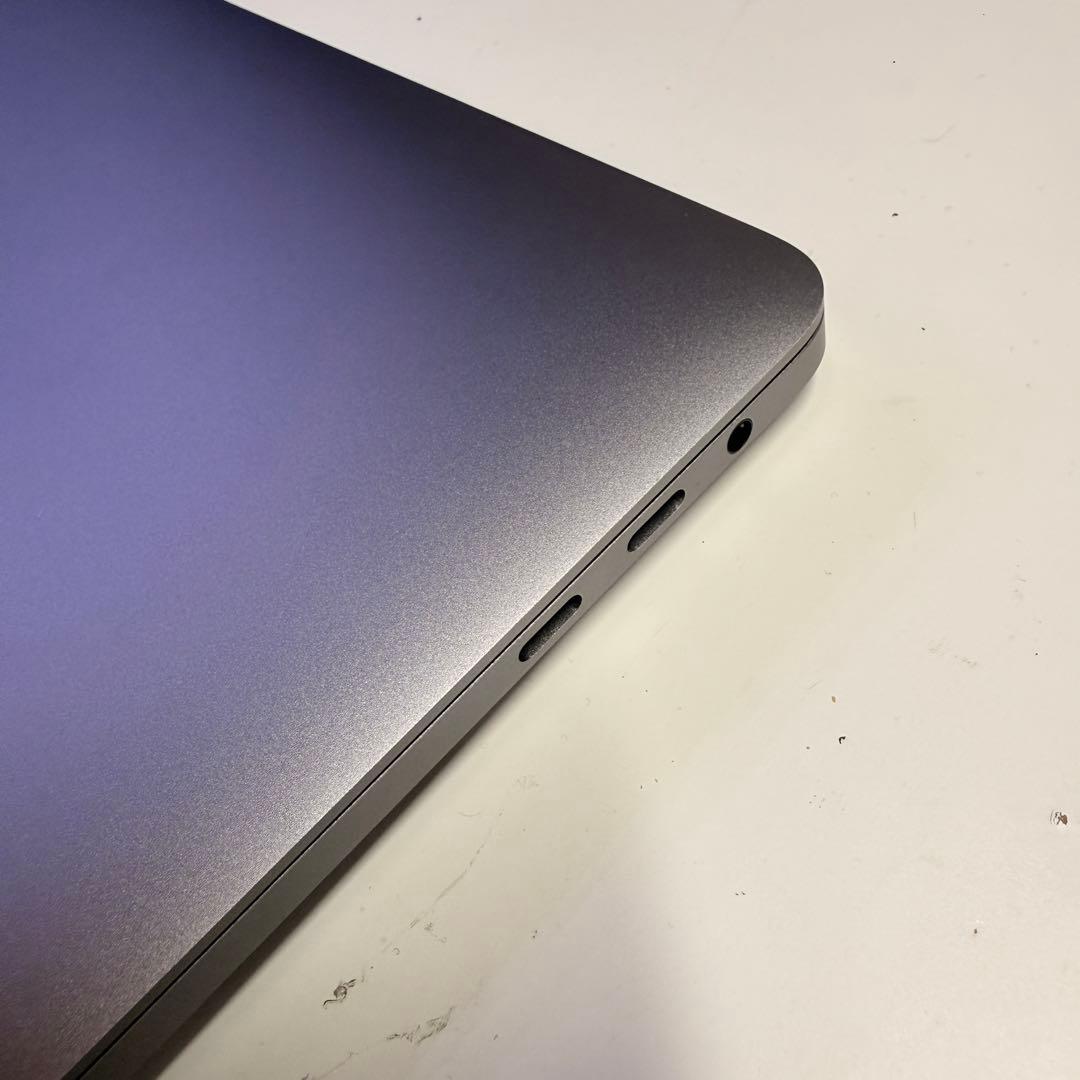 MacBookPro 2020 i7 メモリ32GB ストレージ512GB
