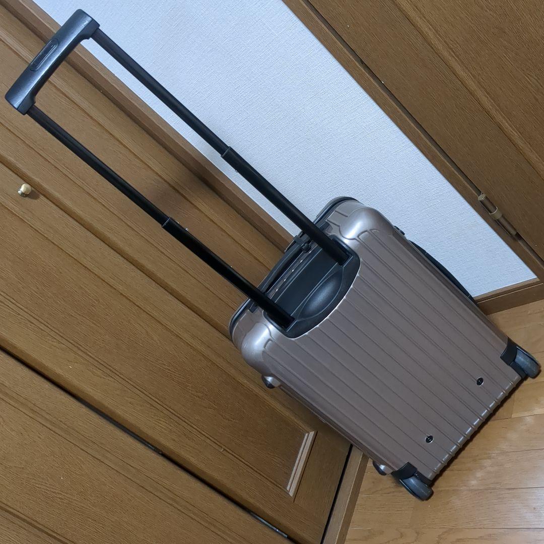 機内持ち込み 810.52 RIMOWA サルサ ポリカーボネート　2輪
