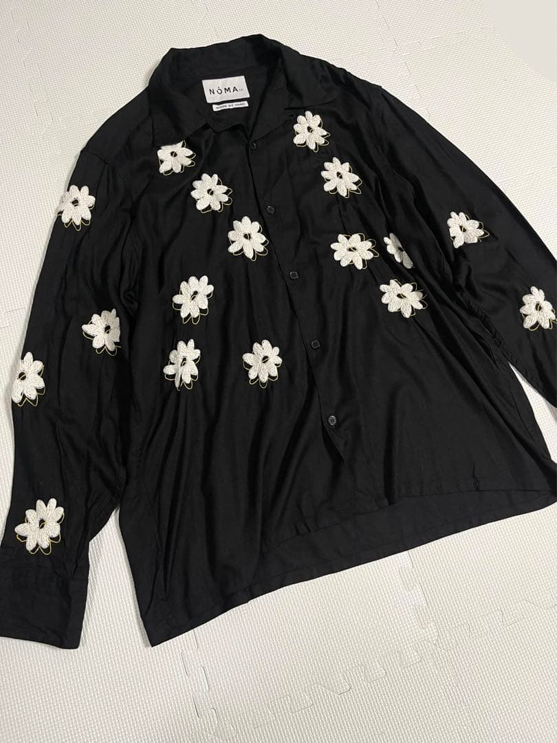 NOMA t.d. フローラルハンド　花柄刺繍 オーバーサイズシャツ　ブラウス