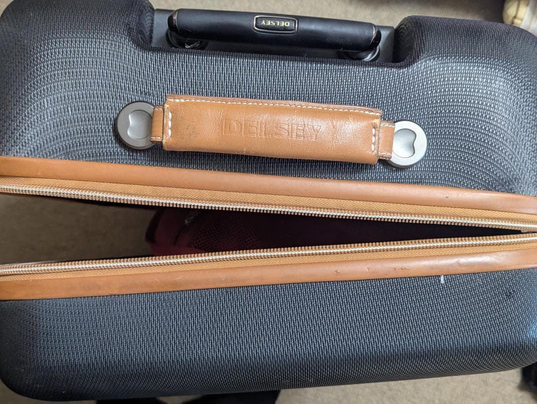 DELSEY（デルセー） シャトレ Lサイズ　スーツケース☆旅行カバン