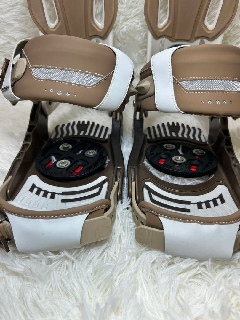 美品✨SALOMON スノーボードビンディング ブラウンsサイズ