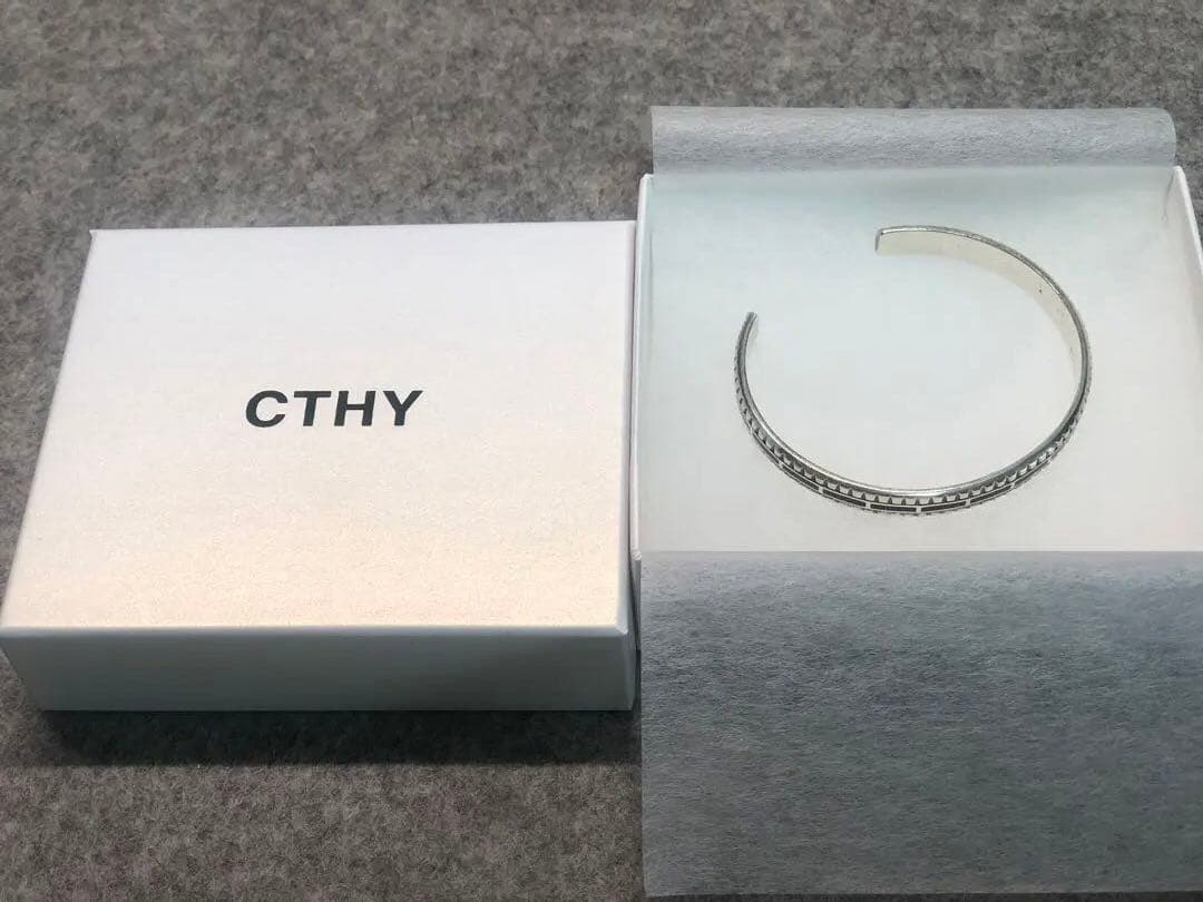 CTHY BORDER　バングル　ブレスレット　REPLAY