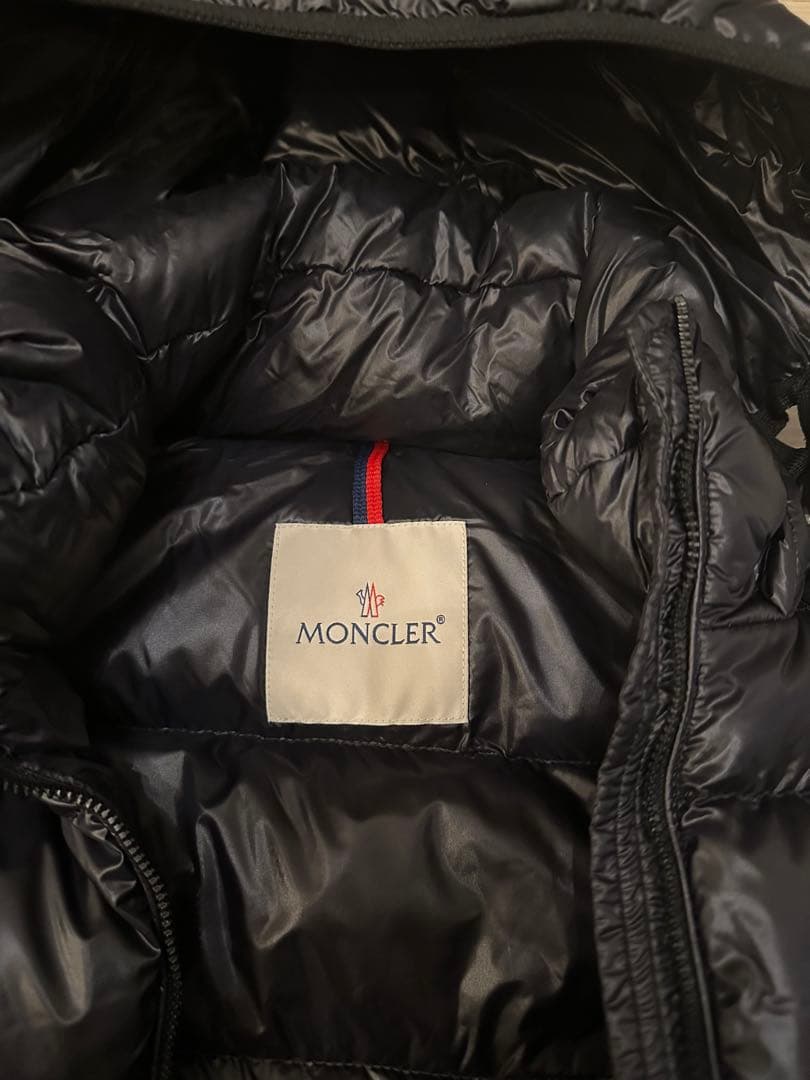 MONCLER レディース ダウンジャケット BERRE 0 ブラック