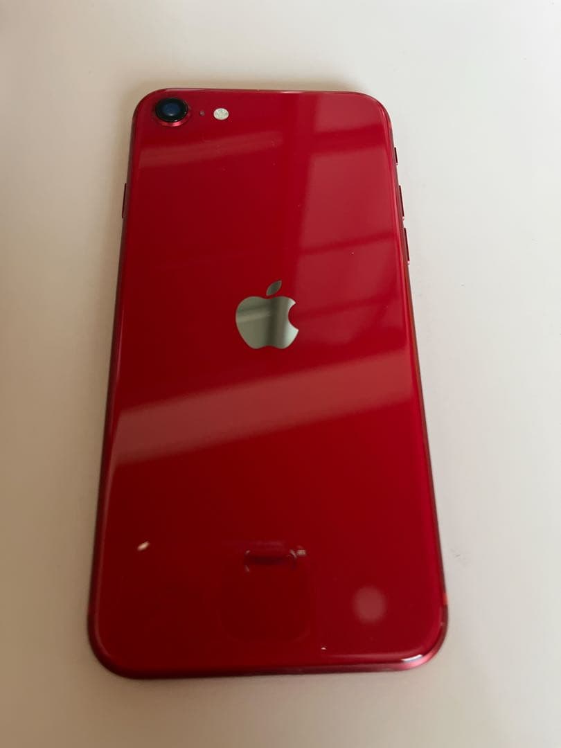 【美品】iPhoneSE 第2世代 64GB レッド