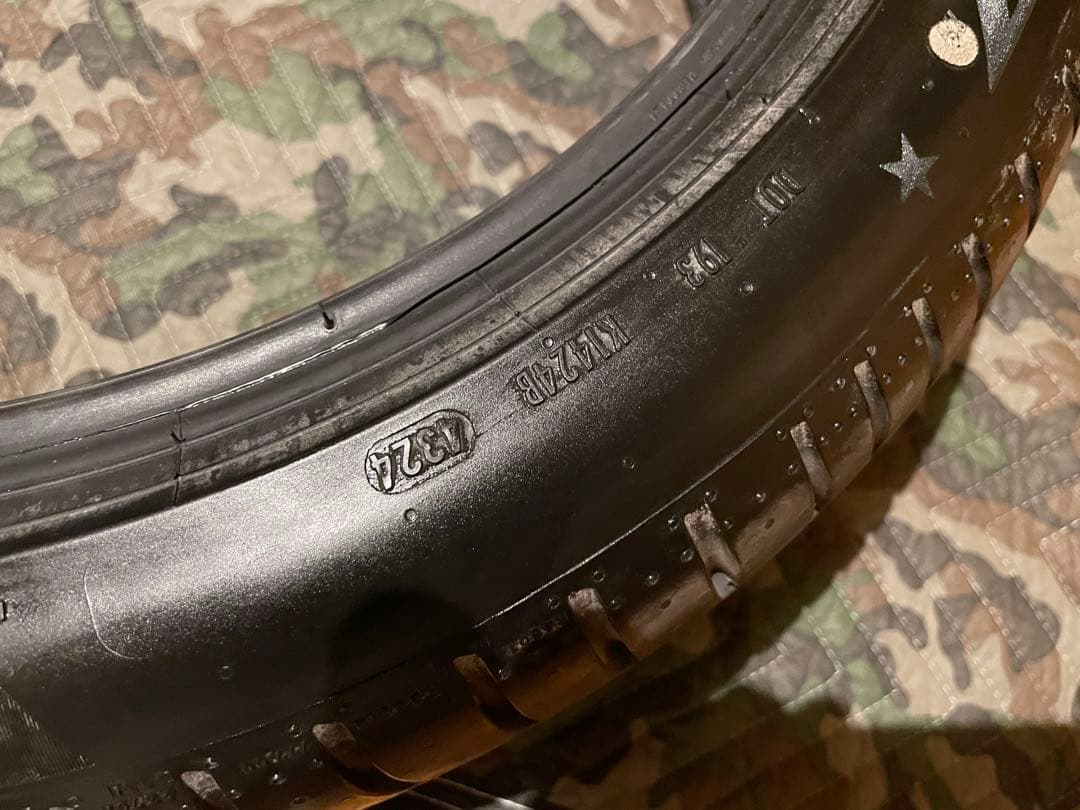 新車外し　ピレリ　Pirelli Cinturato P7 225/45 R18